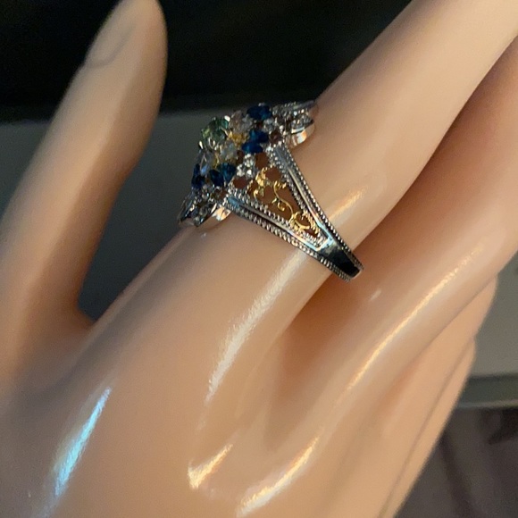 Ladies ring - Picture 2 of 3